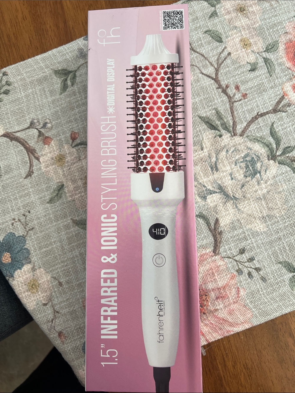Fahrenheit Pink and White Infrared Ionic Styling Brush